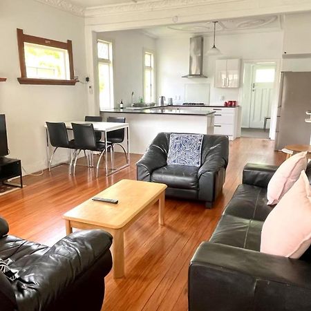 Spacious Retreat Near Ferry & Mall Wellington Exterior foto