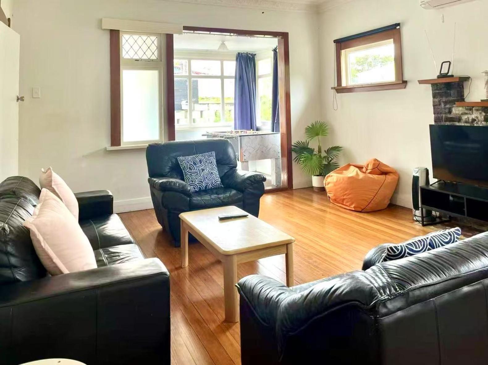 Spacious Retreat Near Ferry & Mall Wellington Exterior foto